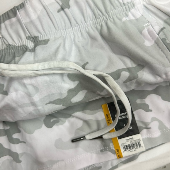 🎥 LIVE SHOW DROP — Join Us for Full Details & Pricing! - Picture 1 of 1